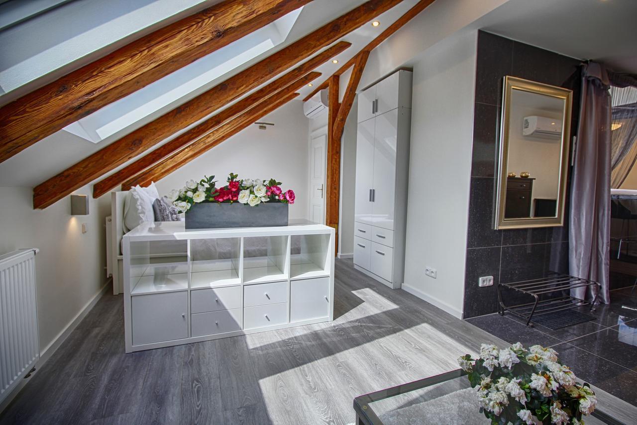 Residence Milada ปราก ภายนอก รูปภาพ